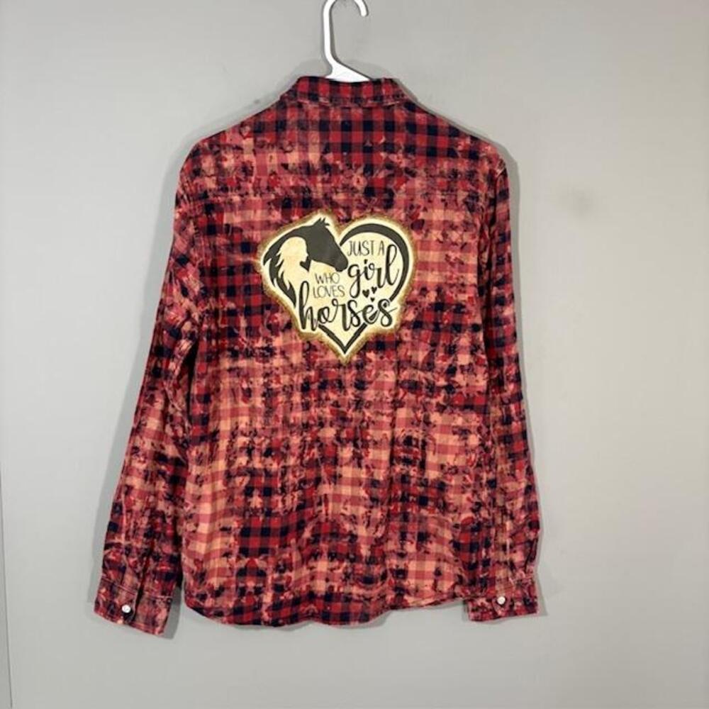 Jana's Flannels Shirt Womens Small Red Plaid Long Sleeve Horse Graphic Top
